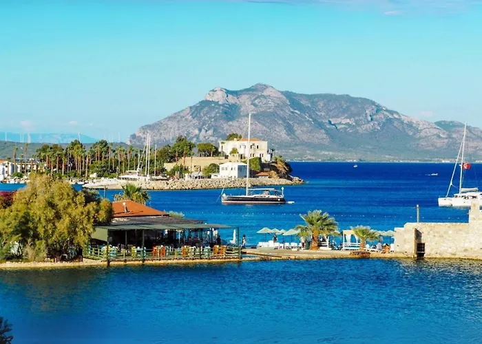 호텔 Guelhan City 3*