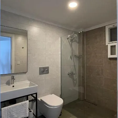 Guelhan City Hotel 3*