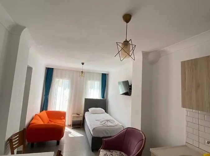 Guelhan City Отель