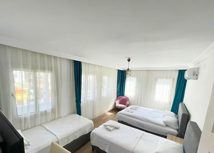 Guelhan City Отель